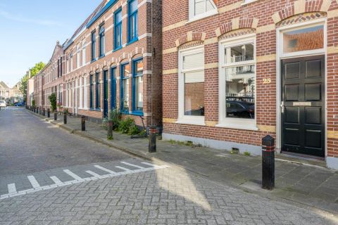 Bekijk de foto van: Van der Woudestraat 25-b, Alkmaar - Echt Makelaars & Taxateurs