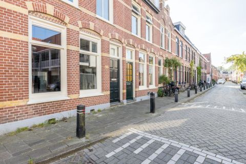 Bekijk de foto van: Van der Woudestraat 25-b, Alkmaar - Echt Makelaars & Taxateurs